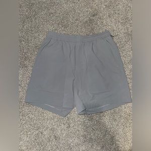 Lululemon bowline shorts 5 inch inseam